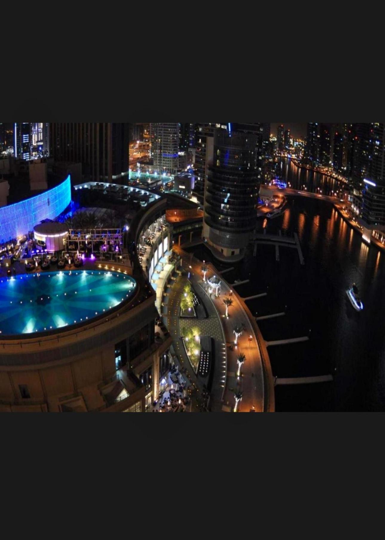 Address Marina Mall - Full Marina Views, Balcony, Kitchen & Parking Apartment *